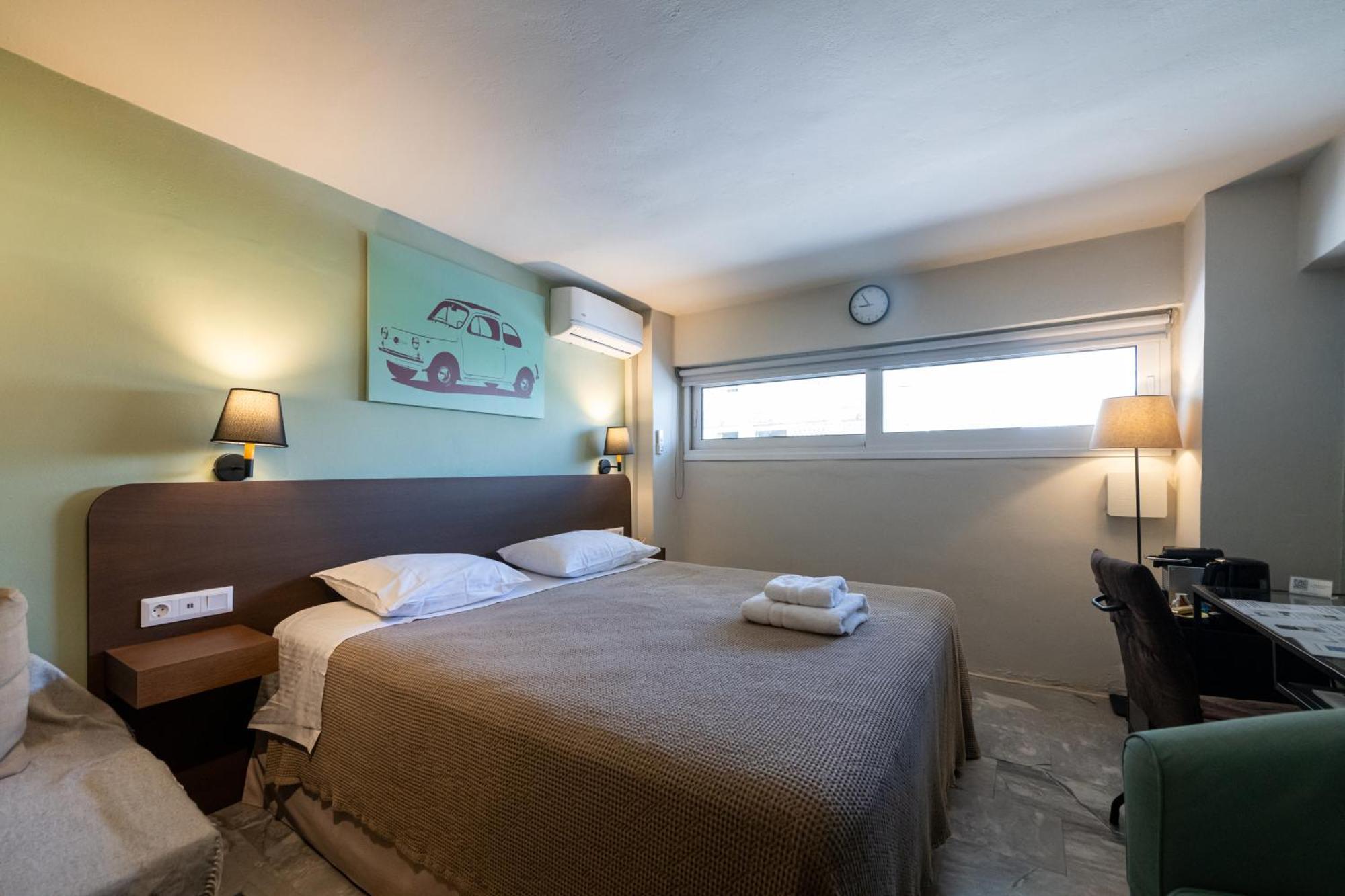 Pol'S Studio, Kalamata Mediterranean Apartments Ngoại thất bức ảnh